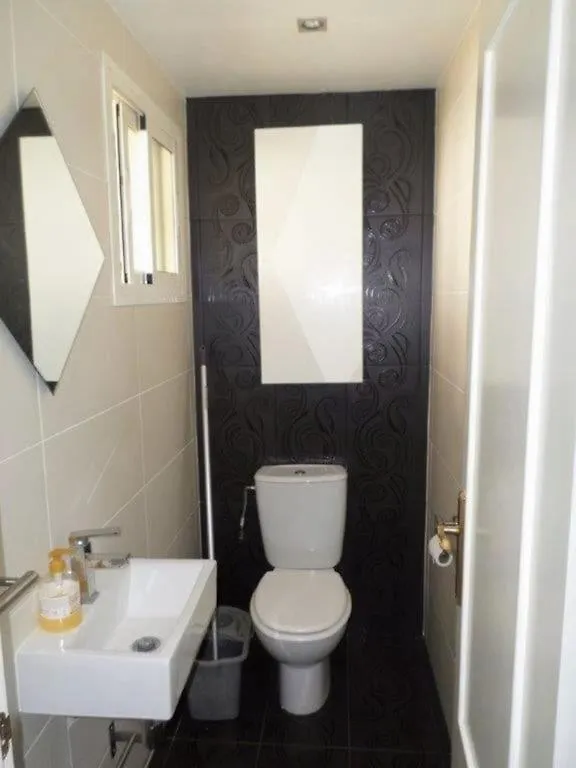 Modern 2 Bedroom Penthouse With Huge Private Roof Top Terrace,Free Parking And Free Wifi Benalmádena 0*,